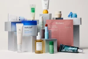 SURPRISE: 12 Days of K-Beauty Advent